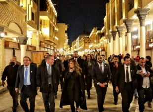 تزامنًا مع أولى حفلاته في أربيل.. مصطفى العبد لله في جولة ببغداد ترويجًا للسياحة